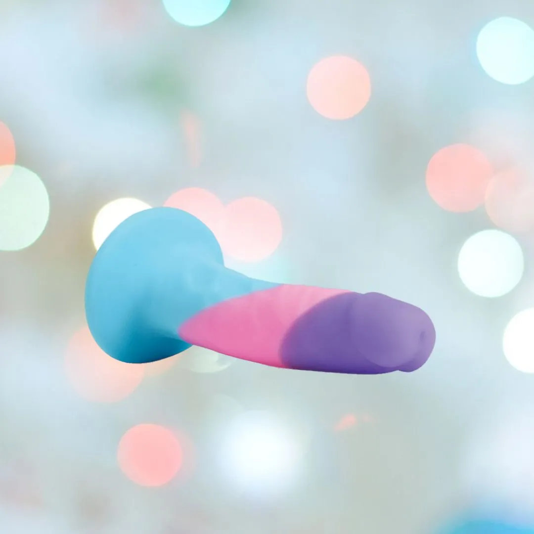 Avant D15 Slim Petite Vision of Love Silicone Dildo
