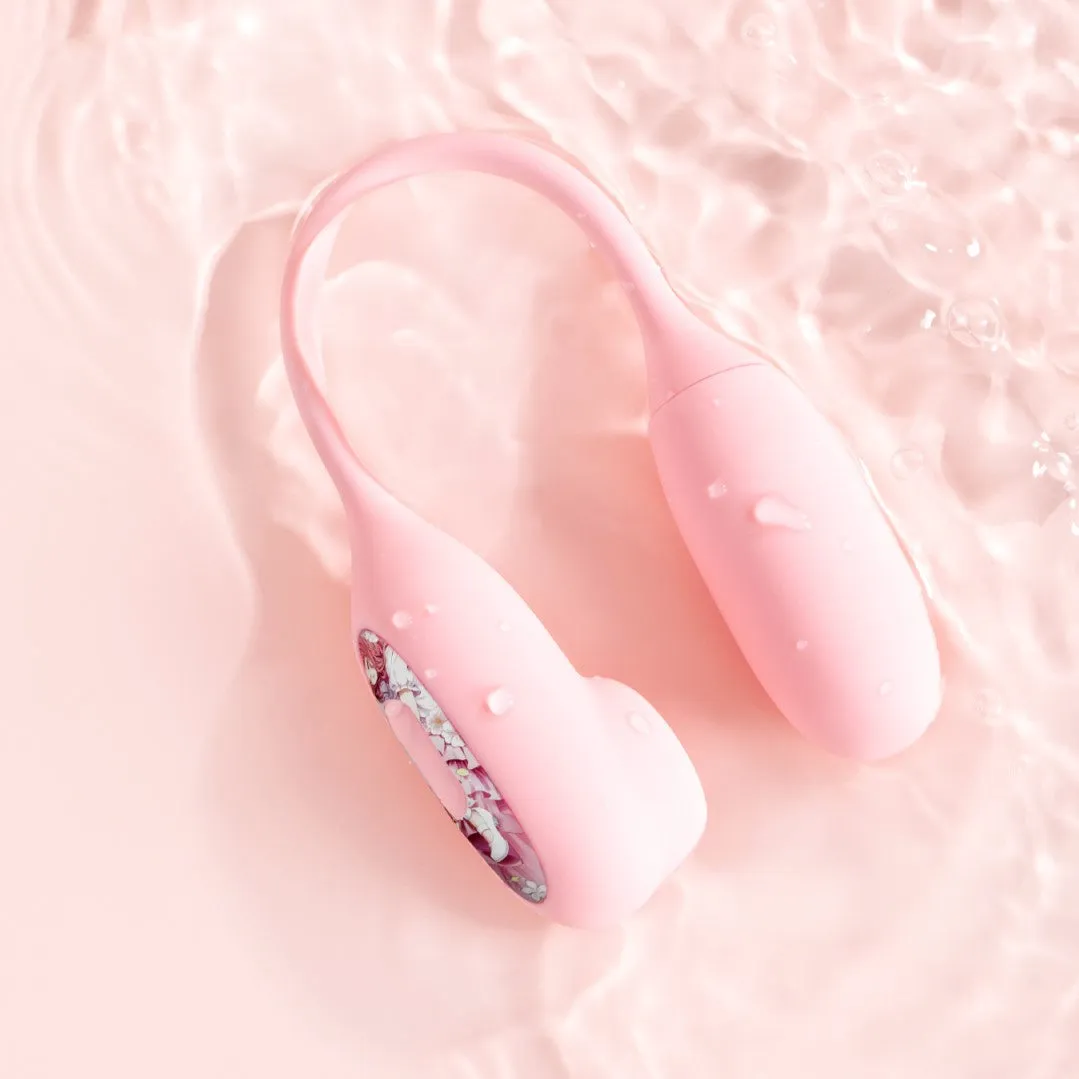 BeYourLover Magic Suitcase Sucking & Vibrating Egg App Control