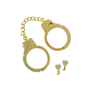 Cătușe TABOOM Diamond Wrist Cuffs. design cu strasuri încrustate și 2 chei în formă de inimă. mărime reglabilă. culoare auriu