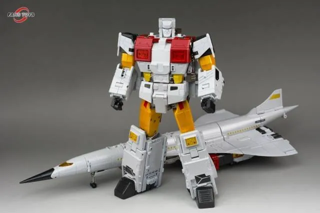 Fans Toys FT-30A Maverick (Reissue) Action Figure